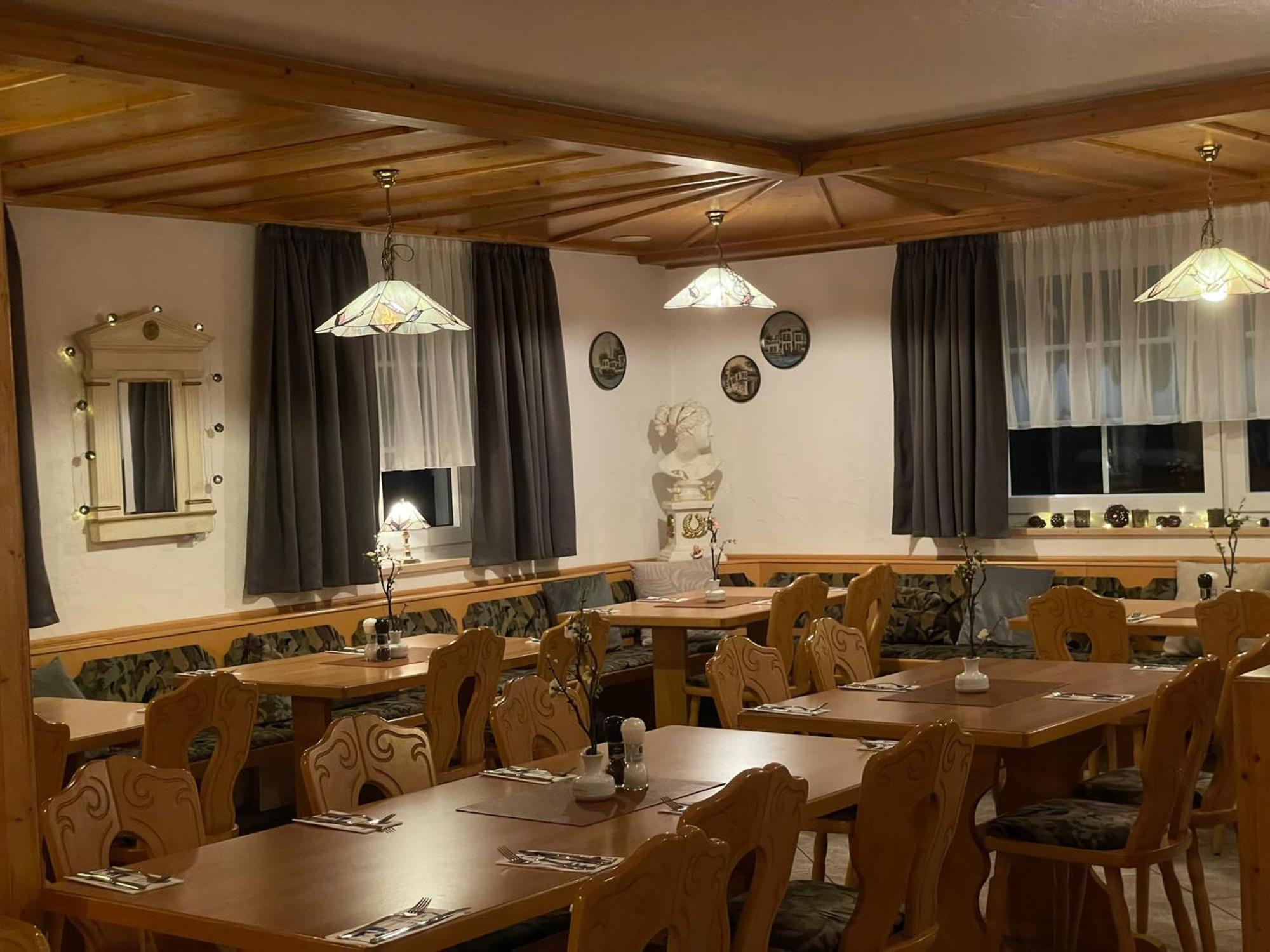 Gasthaus Hecht Orsingen-Nenzingen Екстер'єр фото